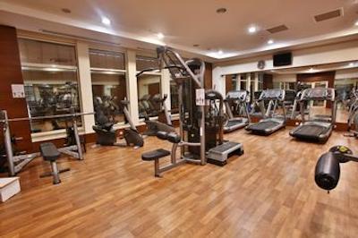 سانیس اورن بیچ ریزورت هتل اند اسپا