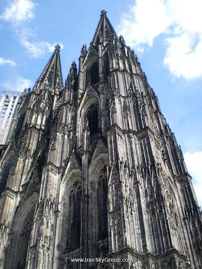 هالیدی این اکسپرس کلن-موهلهیم