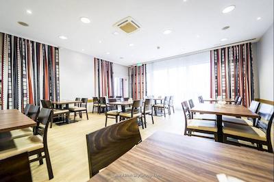 هالیدی این اکسپرس کلن-موهلهیم