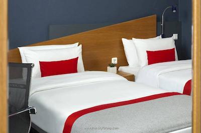 هالیدی این اکسپرس کلن-موهلهیم