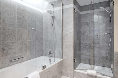 ان ‌اچ کلن مدیاپارک