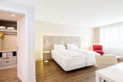 ان ‌اچ کلن مدیاپارک