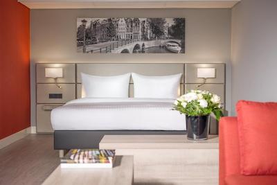 رامادا آمستردام ایرپورت شیفول