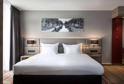 رامادا آمستردام ایرپورت شیفول