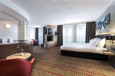 رامادا آمستردام ایرپورت شیفول