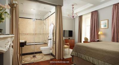 هلوتیا دلوکس هتل