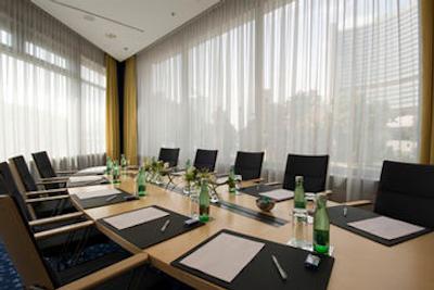 ان اچ دانوب سیتی