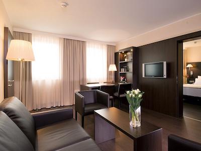 ان اچ دانوب سیتی