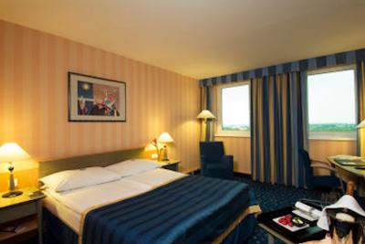 ان اچ دانوب سیتی