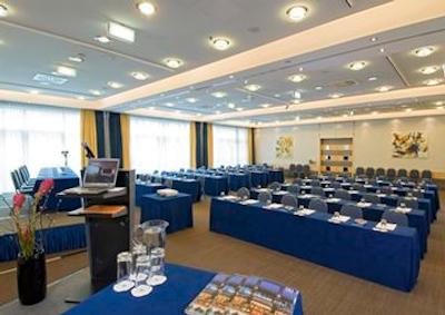 ان اچ دانوب سیتی