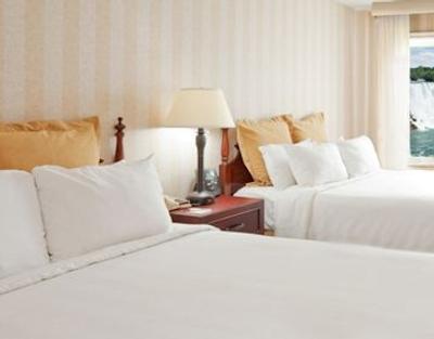 کراون پلازا نیاگارا فال-فالسویو