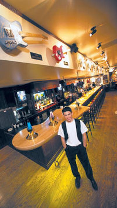 کراون پلازا نیاگارا فال-فالسویو