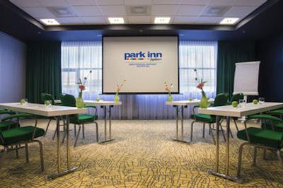 پارک این بای رادیسون آمستردام ایرپورت اسکیپول