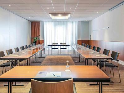 مرکور اشتوتگارت سیندلفینگن مس