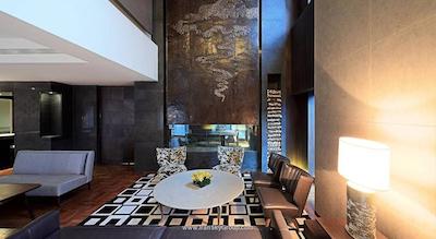 لس سوئیتس اورینت