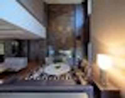 لس سوئیتس اورینت