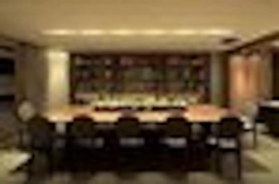 لس سوئیتس اورینت