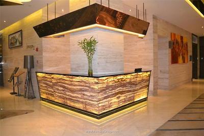 هالیدی این شانگهای سانگجیانگ