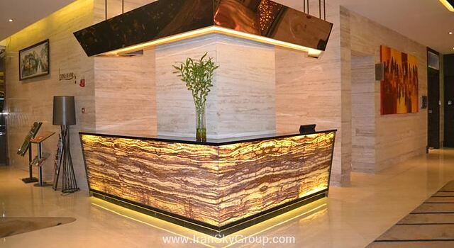 هالیدی این شانگهای سانگجیانگ