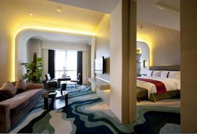 هالیدی این شانگهای سانگجیانگ