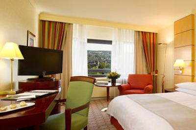 اینترکنتیننتال فرانکفورت