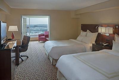 ماریوت فالسویو نیاگارا فالس