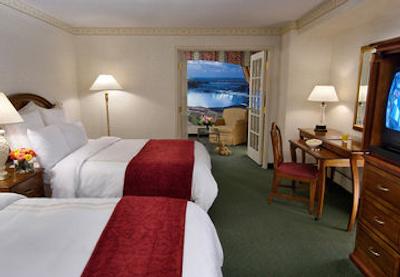 ماریوت فالسویو نیاگارا فالس