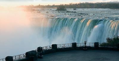 ماریوت فالسویو نیاگارا فالس