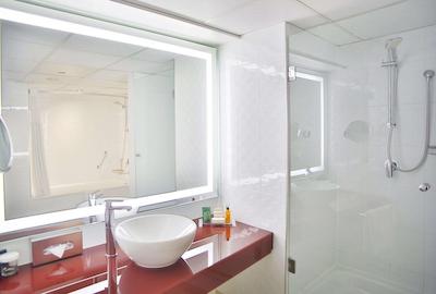 هیلتون وین دنوب واترفرانت