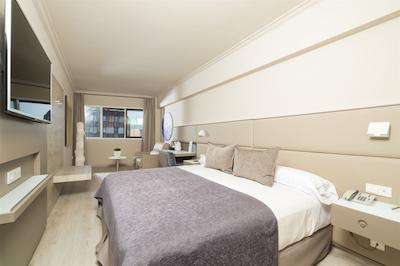 سالس هتل پره IV