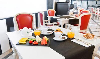 سالس هتل پره IV