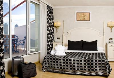 سالس هتل پره IV