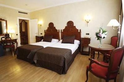 سالس هتل پره IV