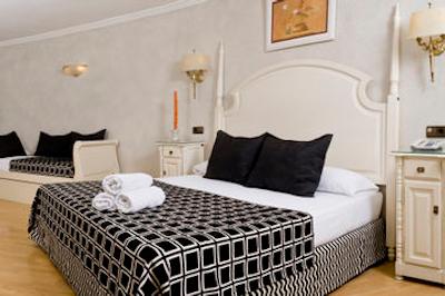 سالس هتل پره IV