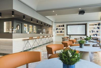 سالس هتل پره IV