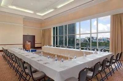 آدانا هیلتون اس ای