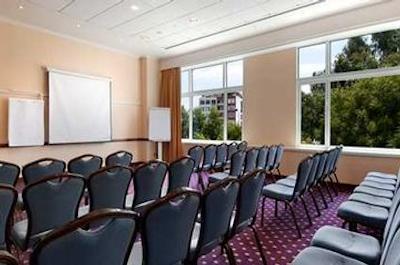 آدانا هیلتون اس ای