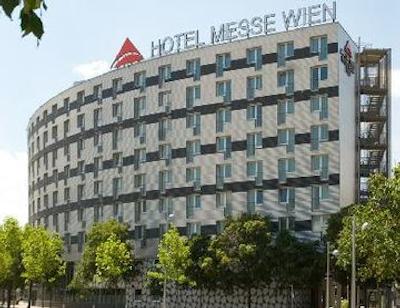 آستریا ترند مس وین