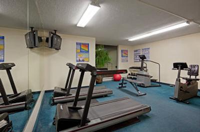 هتل فوبورگ مونترال