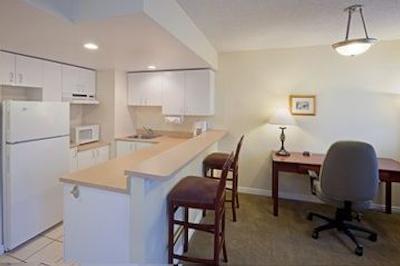 هتل فوبورگ مونترال