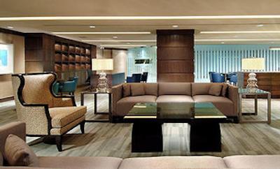 دابل تری بای هیلتون مونترال