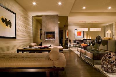 دابل تری بای هیلتون مونترال