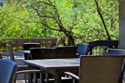 دابل تری بای هیلتون مونترال