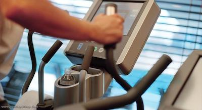 دابل تری بای هیلتون مونترال