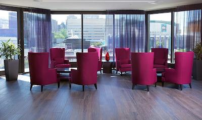 دابل تری بای هیلتون مونترال