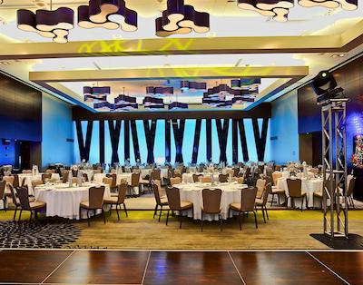 دابل تری بای هیلتون مونترال