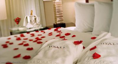 دابل تری بای هیلتون مونترال