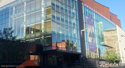 دابل تری بای هیلتون مونترال