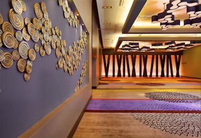 دابل تری بای هیلتون مونترال