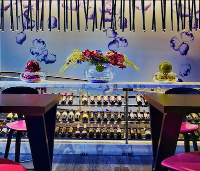 دابل تری بای هیلتون مونترال